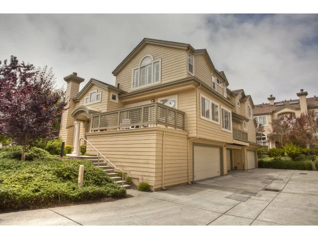 30 Erin, Half Moon Bay, CA 94019