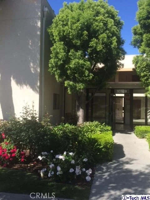 10149 Commerce #13, Tujunga, CA 91042