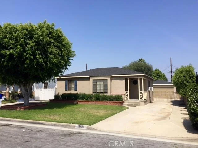 12409 Parrot, Downey, CA 90242