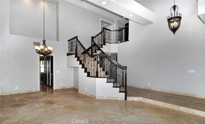 9 Saint Paul, Laguna Niguel, CA 92677