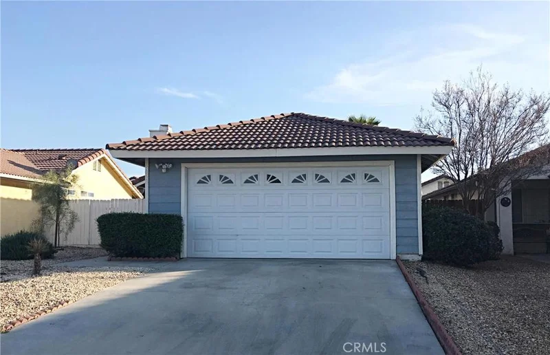 883 Zephyr, Hemet, CA 92543