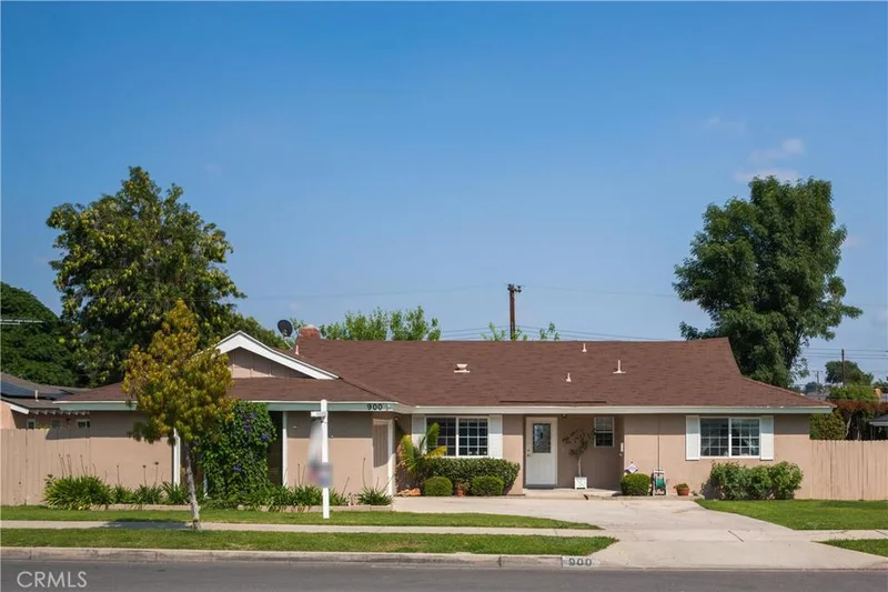 900 Lantana, Brea, CA 92821