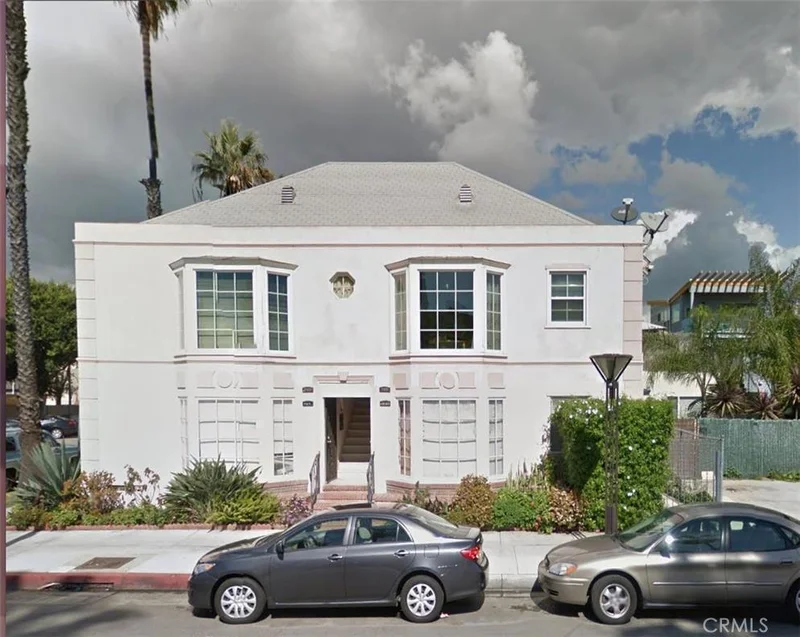 102 Lime #1, Long Beach, CA 90802