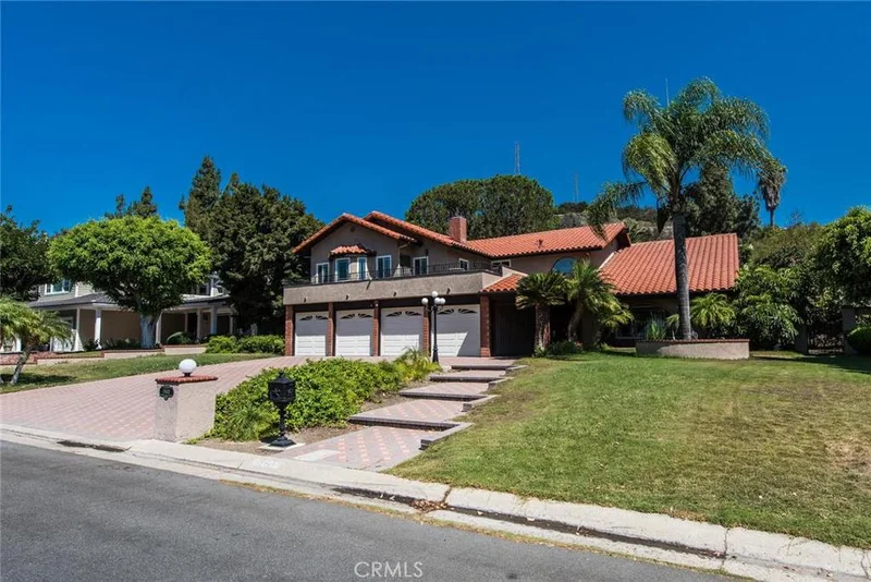 18601 Rosenau, Villa Park, CA 92861