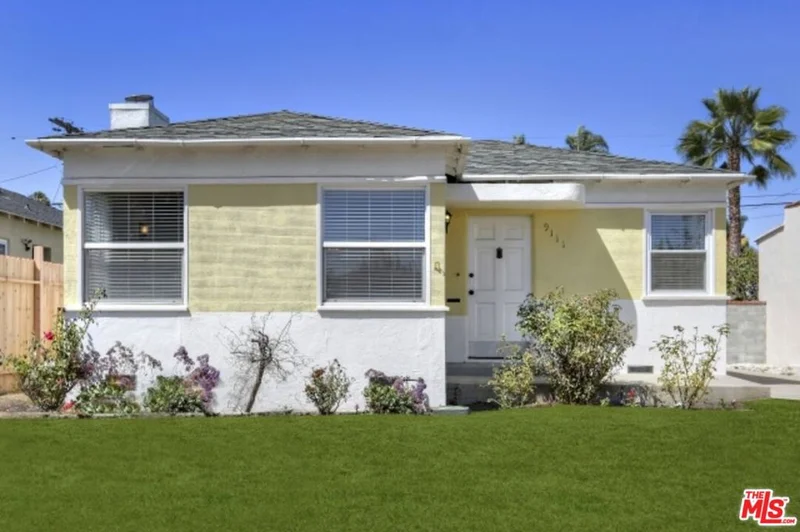 9111 Olin, Los Angeles, CA 90034