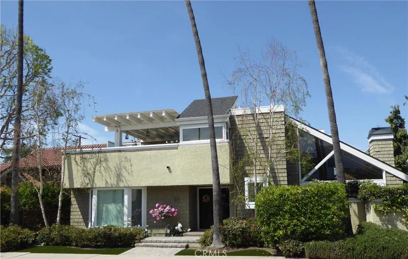 19 Savona, Long Beach, CA 90803