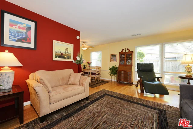 11297 Grayridge, Culver City, CA 90230