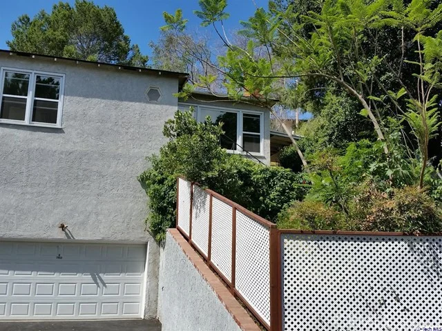 7952 Glenties Lane, Sunland, CA 91040