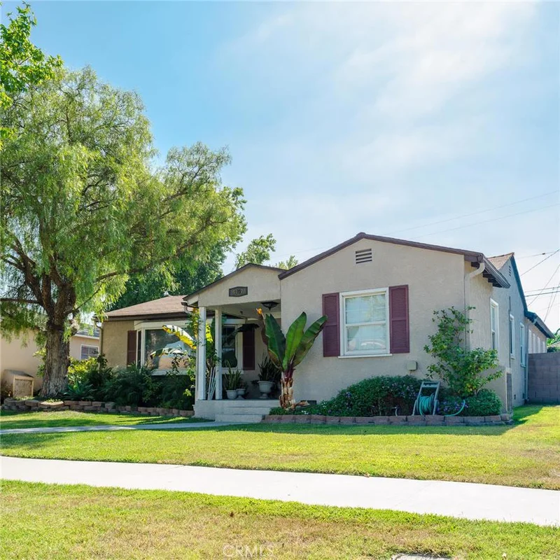 4157 Gardenia, Long Beach, CA 90807