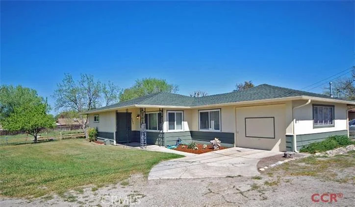 8855 Junipero Avenue, Atascadero, CA 93422