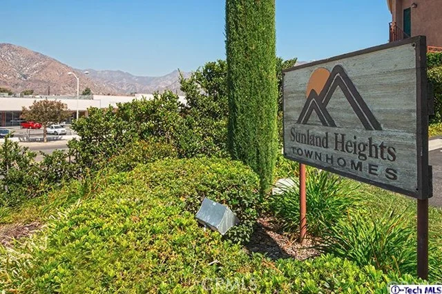 10480 Sunland #34, Sunland, CA 91040