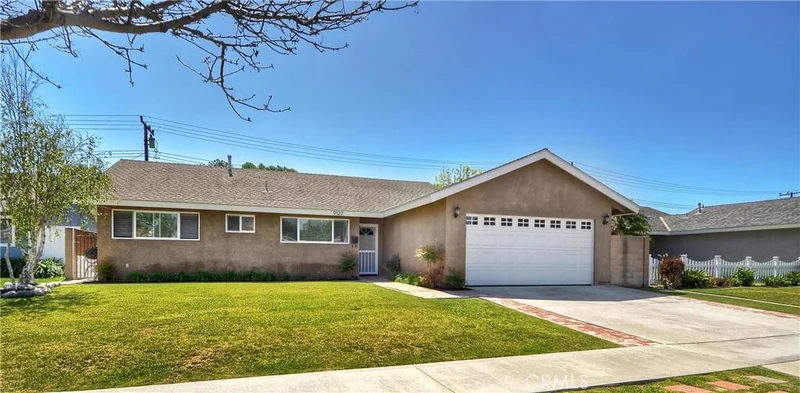 9122 Mediterranean, Huntington Beach, CA 92646