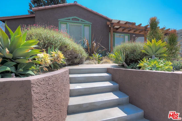 6240 Saylin, Los Angeles, CA 90042