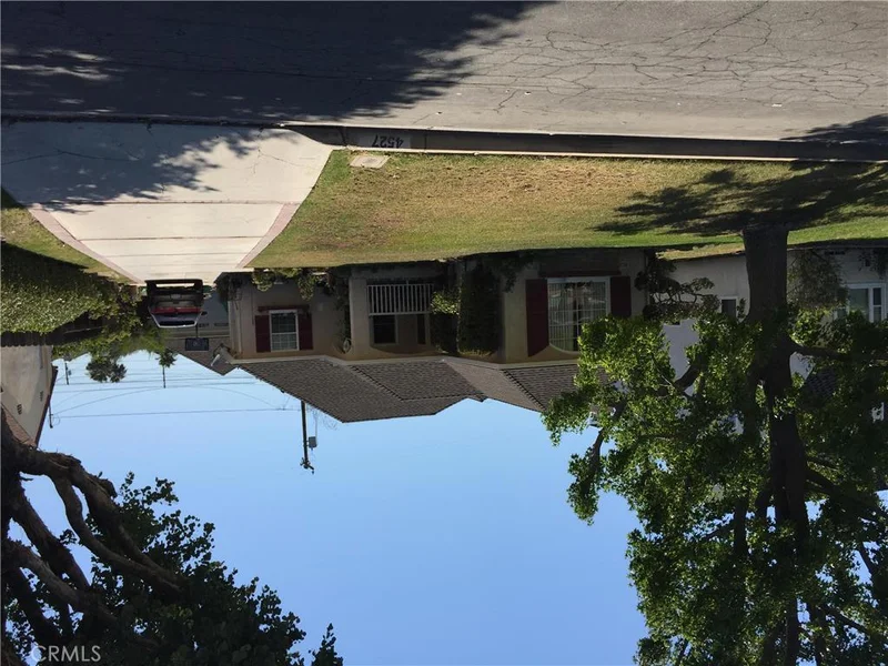 4527 Blackthorne, Long Beach, CA 90808