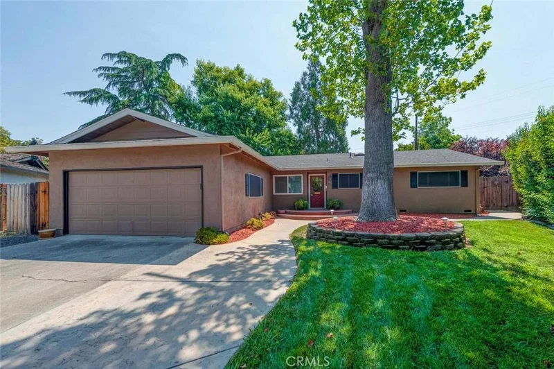 9 Hillsboro, Chico, CA 95926
