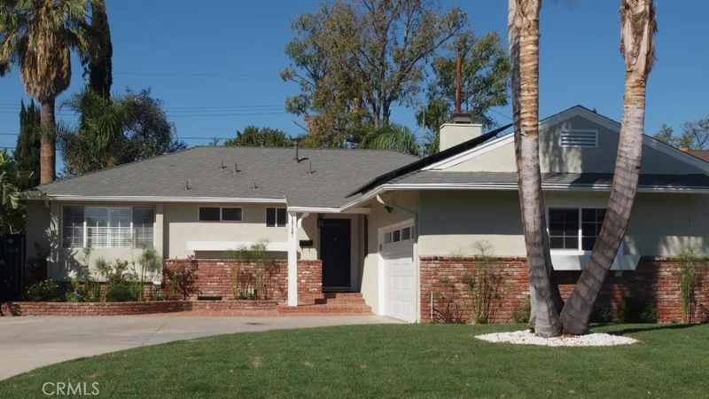 10127 Whitaker, North Hills, CA 91343