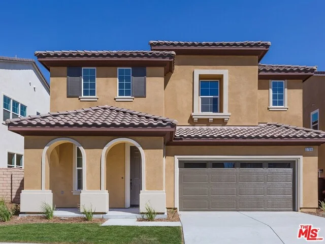 27316 Ardella Place, Saugus, CA 91350