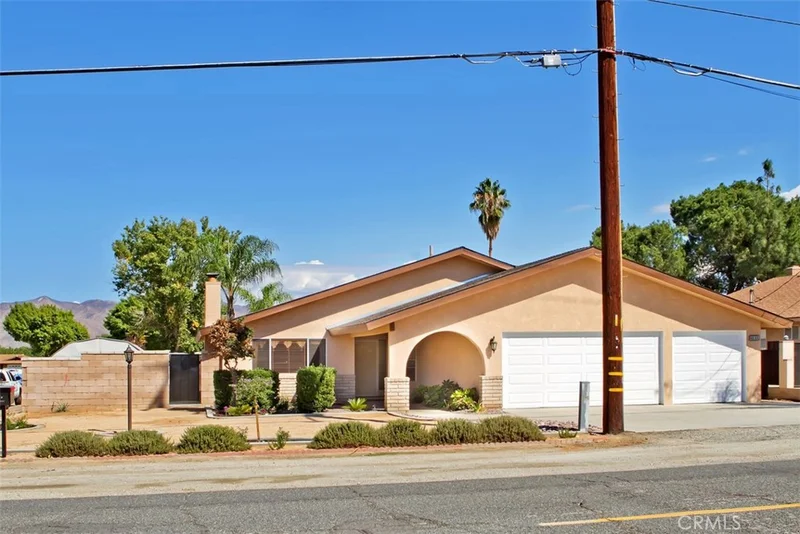 42168 Mayberry, Hemet, CA 92544