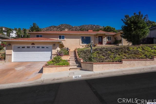 3019 Highridge, La Crescenta, CA 91214