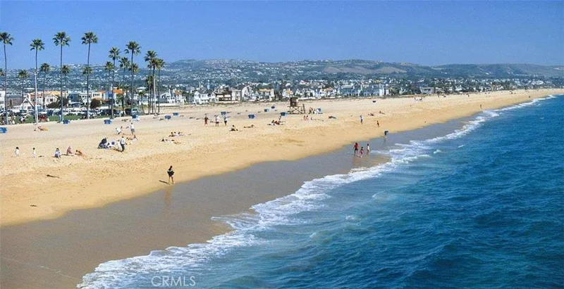 19 Riptide #20, Newport Beach, CA 92663