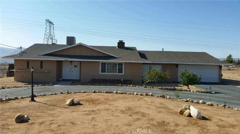 18509 Yuba, Hesperia, CA 92345