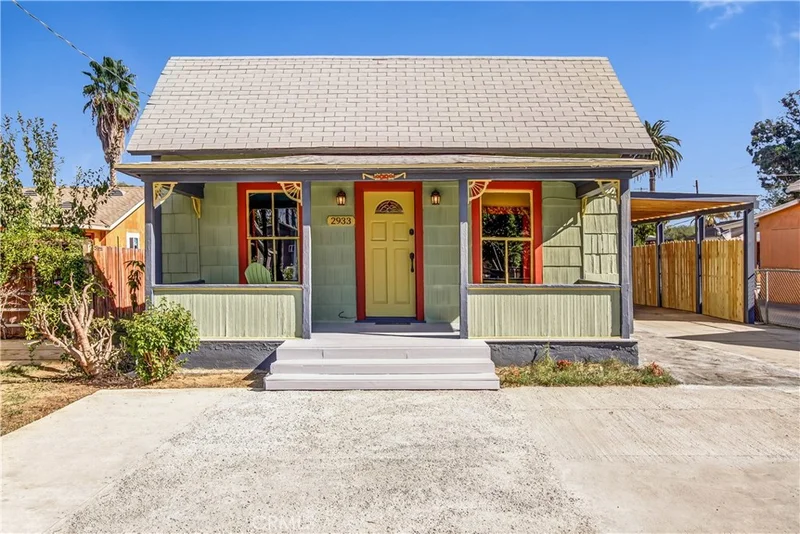 2933 Prospect Avenue, Riverside, CA 92507