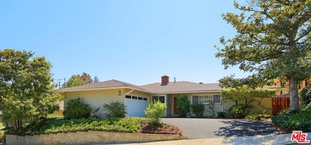 1019 Las Pulgas, Pacific Palisades, CA 90272