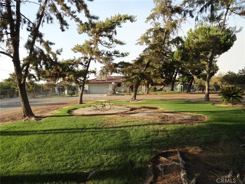 5526 Mercedes, Winton, CA 95388