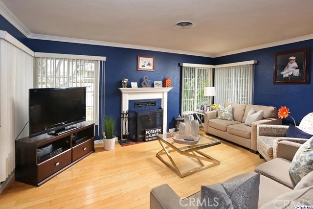 7725 Hillrose, Tujunga, CA 91042