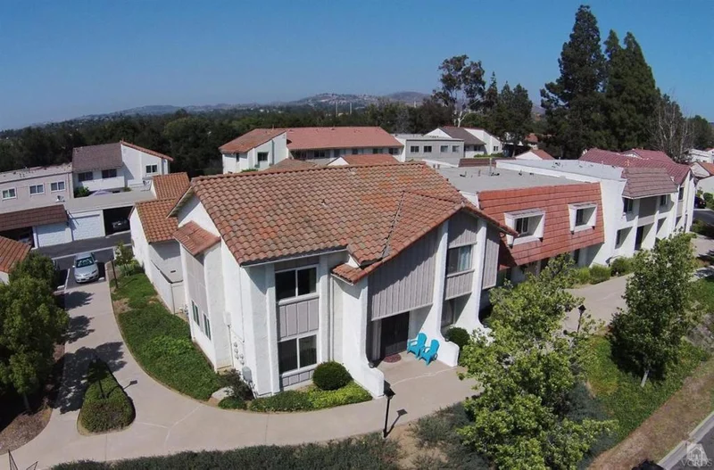 273 Green Heath, Thousand Oaks, CA 91361