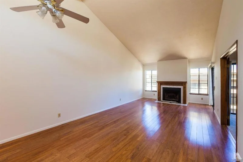 5534 Encino #303, Encino, CA 91316