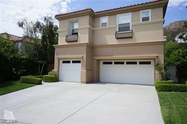 6129 Bryndale, Oak Park, CA 91377