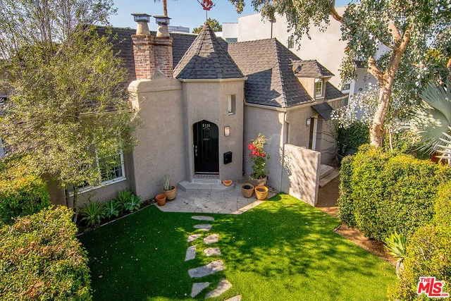 6126 5th, Los Angeles, CA 90048
