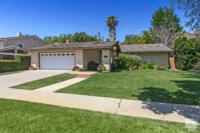 63 Briarwood, Oak Park, CA 91377