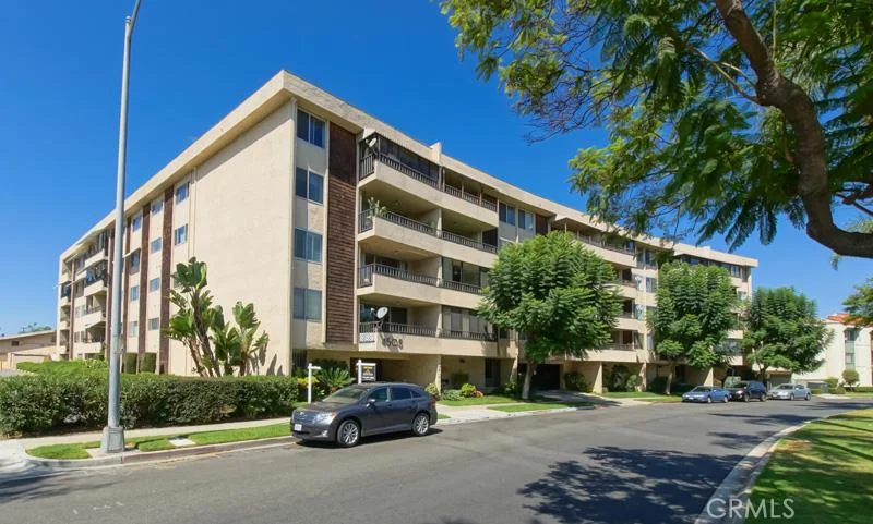 4505 California #510, Long Beach, CA 90807