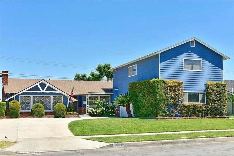 2301 Nutwood, Fullerton, CA 92831