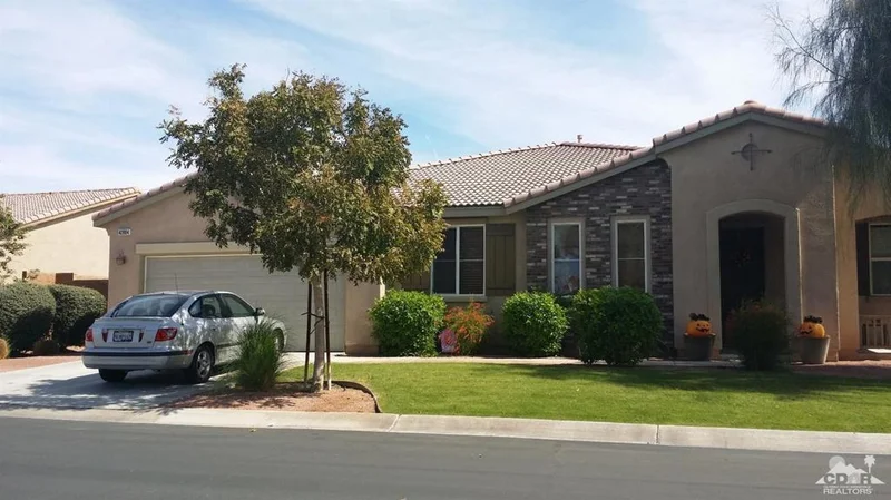 42884 Tomayo, Indio, CA 92203