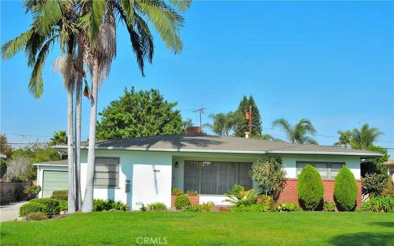 10257 Casanes, Downey, CA 90241
