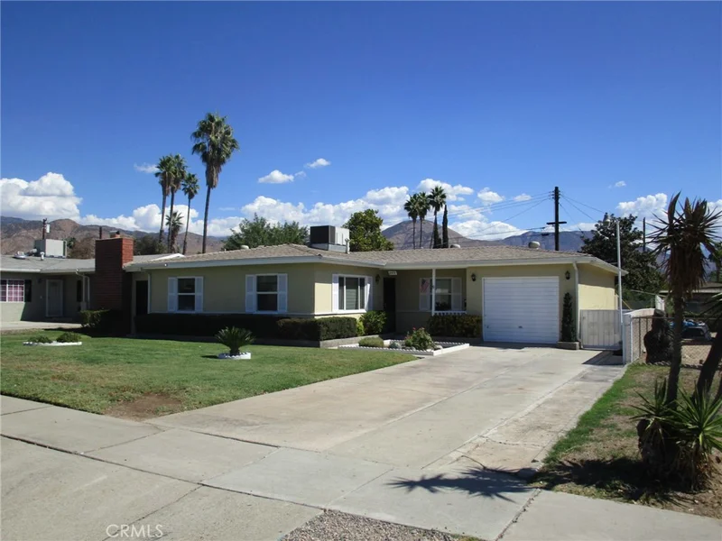 2975 Golden, San Bernardino, CA 92404