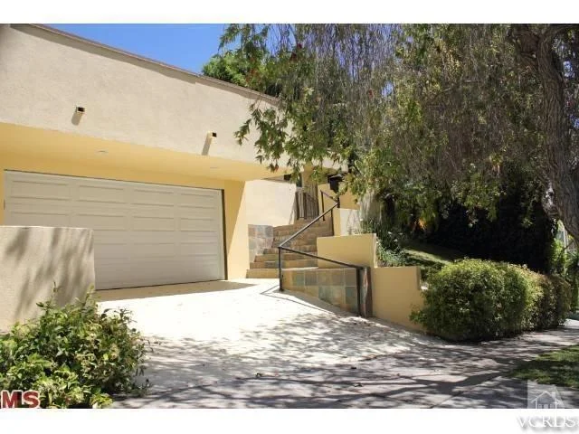10386 Rochester Ave, Los Angeles, CA 90024
