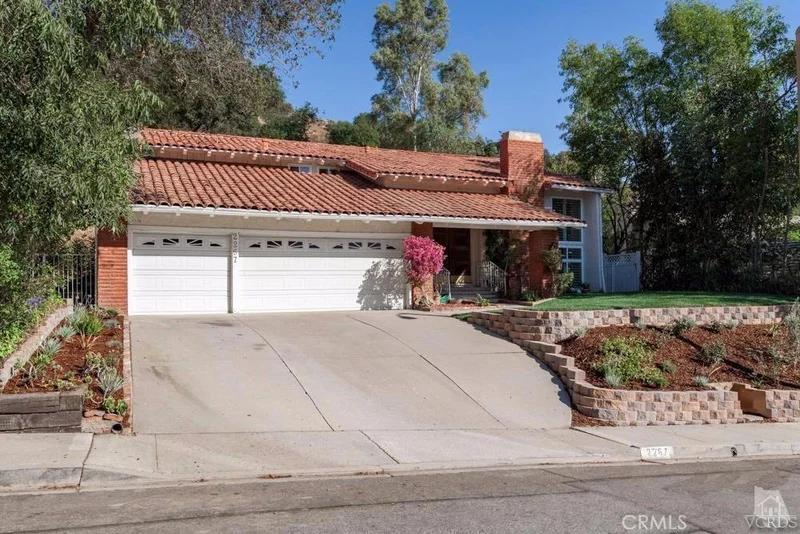 2267 Kelmscott, Westlake Village, CA 91361