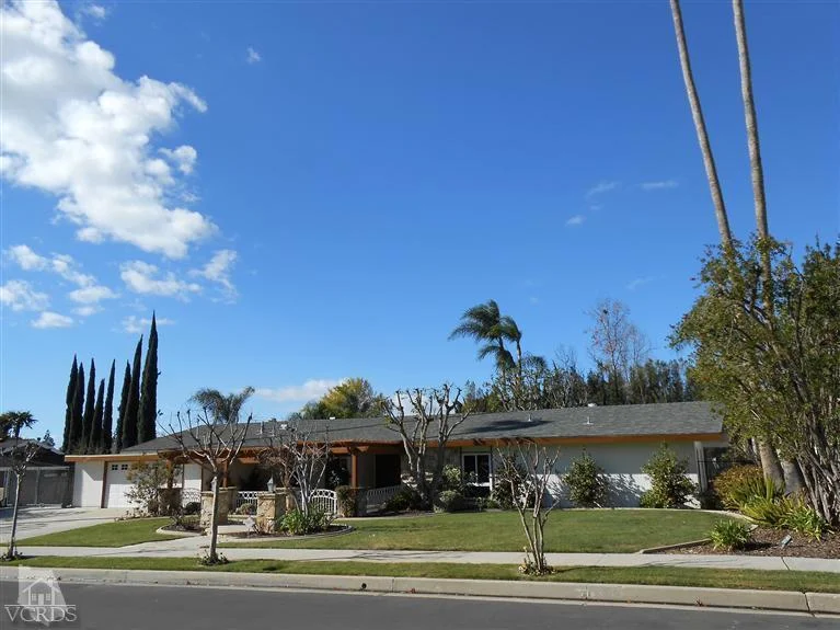 10339 Oso, Chatsworth, CA 91311