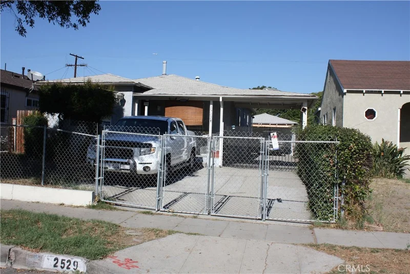 2529 Indiana, South Gate, CA 90280