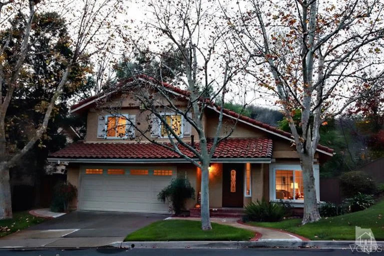 1185 Heatherview, Oak Park, CA 91377