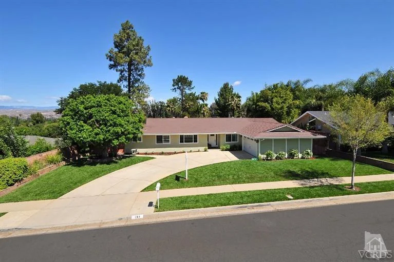 789 Anson, Simi Valley, CA 93065