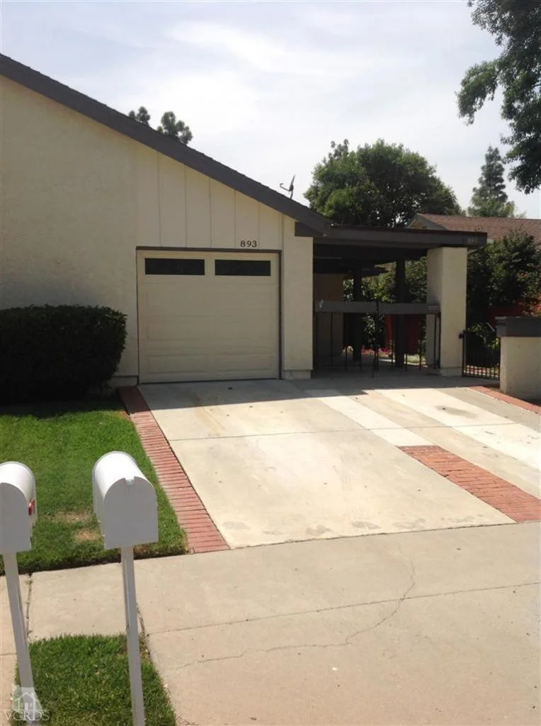 893 Vallejo, Simi Valley, CA 93065