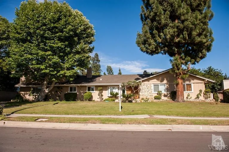 10154 Wystone, Northridge, CA 91324