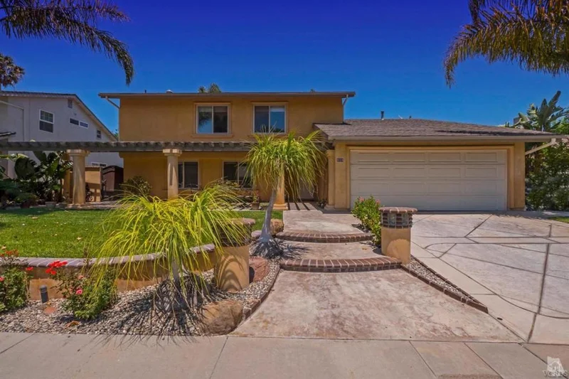 853 Bright Star, Thousand Oaks, CA 91360