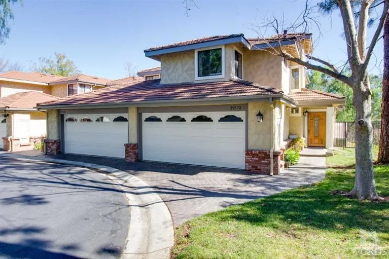 29672 Strawberry Hill #126, Agoura Hills, CA 91301