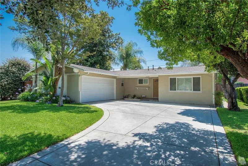 22518 Hartland, West Hills, CA 91307